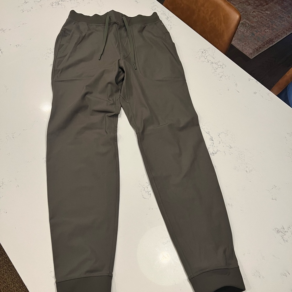 Mens Lululemon ABC joggers dark olive